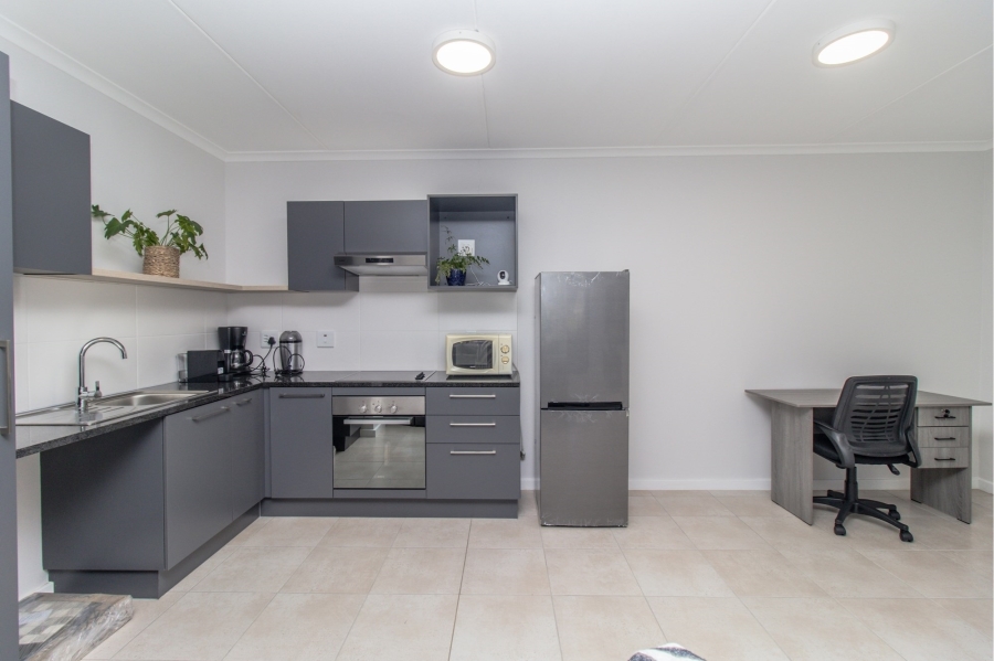 2 Bedroom Property for Sale in Burgundy Estate Western Cape